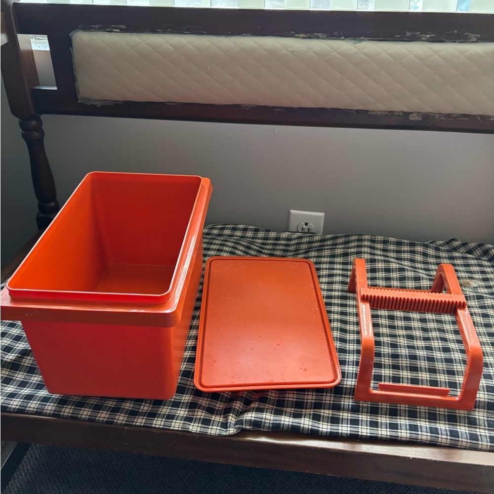 Tupperware orange Storage Container - Picture 2 of 3